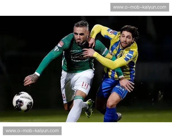 绿茵争霸：海牙vs乌得勒支，一场关于尊严与野心的灵魂对话