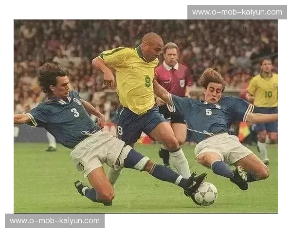 大力士vs极限：在这场名为“力量”的博弈中，谁才是真正的意志赢家？